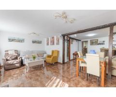 Casa en el centro Pinos Puente