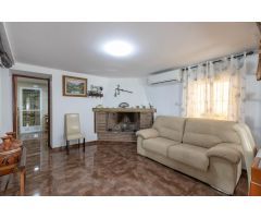 Casa en el centro Pinos Puente