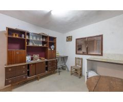 CASA EN ALHAMA