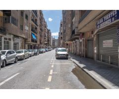 LOCAL COMERCIAL EN  SANTA CLOTILDE- GRANADA