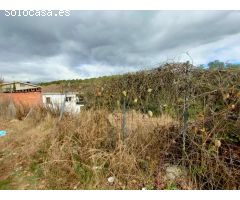 TERRENO URBANO EN TRES NIVELES