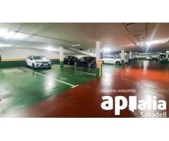 PLAZA DE PARKING EN ZONA COVADONGA - SABADELL