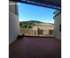 CASA REFORMADA RÚSTICA AL CENTRE DE SANT LLORENÇ SAVALL