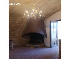 CASA REFORMADA RÚSTICA AL CENTRE DE SANT LLORENÇ SAVALL