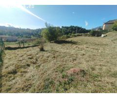TERRENY AMB VISTES A LA MUNTANYA AL CENTRE DE SANT LLORENÇ SAVALL
