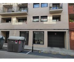 Plaza de aparcamiento para moto, ubicada en pleno centro de Castellar del Vallès