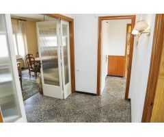 Amplia Casa para Reforma en Santa Perpetua