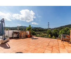 Acogedora planta baja con terraza