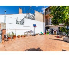 Acogedora planta baja con terraza