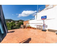 Acogedora planta baja con terraza