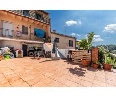 Acogedora planta baja con terraza