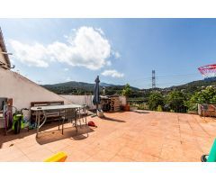 Acogedora planta baja con terraza