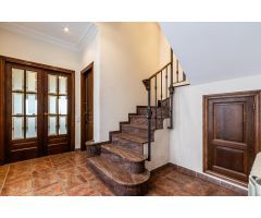 ESPACIOSA CASA EN EL CENTRO DE SABADELL