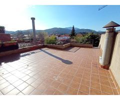 casa en una zona muy tranquila, hogar muy amplio y cómodo