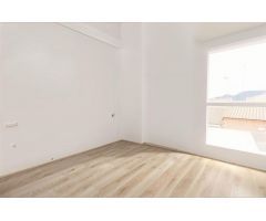 Piso 3 habitaciones y 2 baños - PLANTA BAJA  - V1