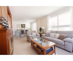 CASA EXCLUSIVA DE 864 M² CON DOS RESIDENCIAS INDEPENDIENTES CON VISTAS PANORÁMICAS
