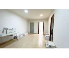 LOCAL DE OFICINAS EN MASSAMAGRELL