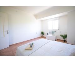 ¡Oportunidad única en El Cabañal! A 4 minutos de la playa y junto a la UPV!
