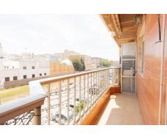 Amplio Piso de 5 habitaciones en Puçol