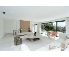 Villa de Lujo con vistas al Mar en Benalmádena