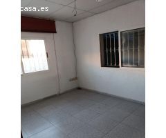 Céntrica Nave Industrial en Polígono Cabezo Beaza