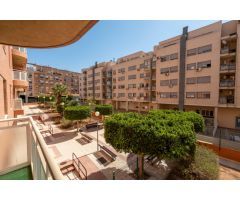 SE VENDE PISO EN ALMERIA