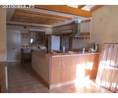 SE VENDE CHALET EN ASPE