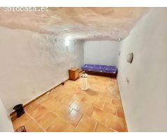 Casa Cueva en Monovar