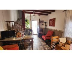 CASA EN LA CANALOSA