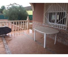 SE VENDE CHALET EN HONDON DE LOS FRAILES