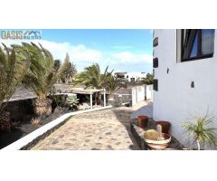 Chalet en Venta en Tinajo, Las Palmas