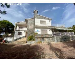 Exclusivo Chalet con 4000 m2 de Jardín y piscina privada en Lloret de Mar (Costa Brava)