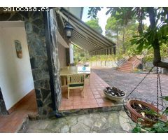 Exclusivo Chalet con 4000 m2 de Jardín y piscina privada en Lloret de Mar (Costa Brava)