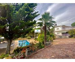 Exclusivo Chalet con 4000 m2 de Jardín y piscina privada en Lloret de Mar (Costa Brava)