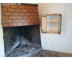 GRAN PARCELA CON CASA DE 77 METROS