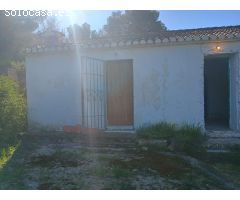 GRAN PARCELA CON CASA DE 77 METROS