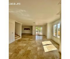 Chalet independiente en El Raso