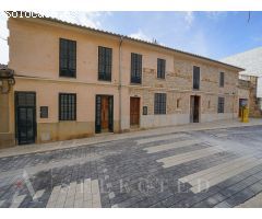 Casa de pueblo con 4 Viviendas independientes