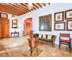 Emblemática Casa Totalmente Reformada en el Centro Histórico de Sa Pobla: