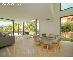 ¡Alquila este Increíble Chalet Pareado en la Playa de Alcudia para tus