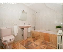 Encantadora Residencia con Patio en Puerto de Alcudia, Mallorca