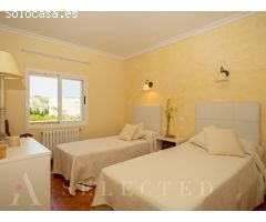 Encantadora Residencia con Patio en Puerto de Alcudia, Mallorca