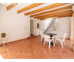 Encantadora Residencia con Patio en Puerto de Alcudia, Mallorca