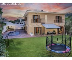 Oportunidad: Casa con licencia turística en ubicación privilegiada de Lloret de