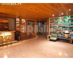 Impresionante villa en fenals de 4 habitaciones, con piscina y sala de eventos