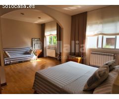 Impresionante villa en fenals de 4 habitaciones, con piscina y sala de eventos