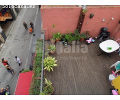 Finca con 5 locales comerciales y 3 viviendas en Malgrat de Mar