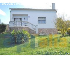 Encantadora casa unifamiliar en Montbarbat