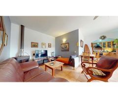 Magnifica casa en Canyelles con piscina