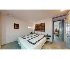 Magnifica casa en Canyelles con piscina